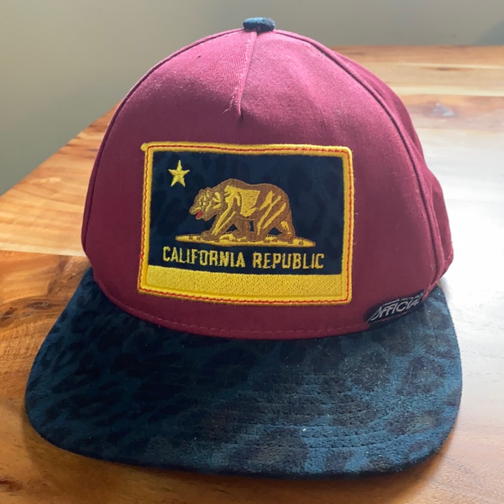 Official SnapBack California Republic Trucker Hat